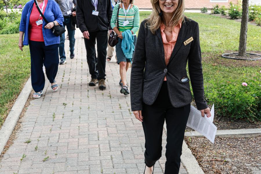 Faculty of Agricultural and Food Sciences Class of 1975