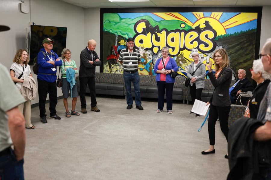 Faculty of Agricultural and Food Sciences Class of 1975