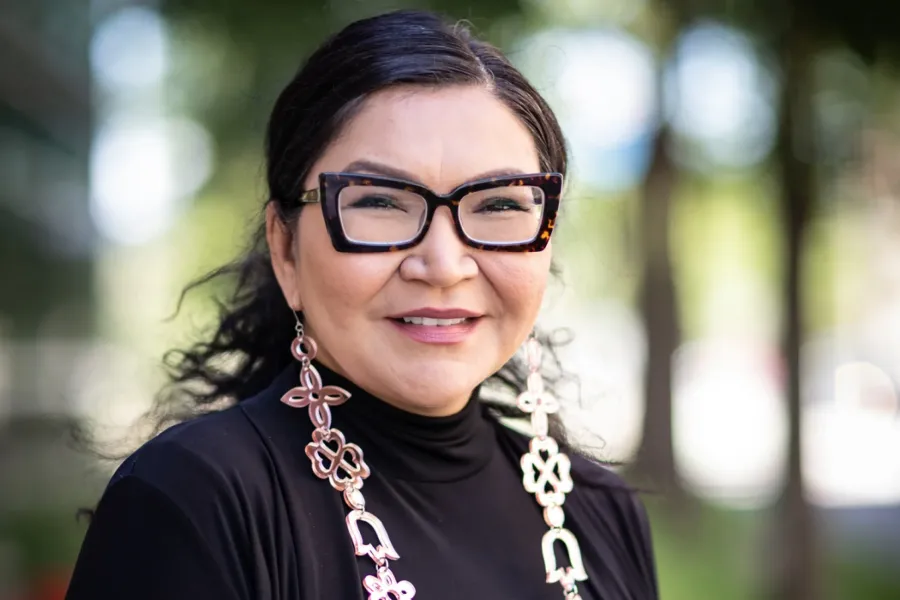 Margaret-Hart's headshot.